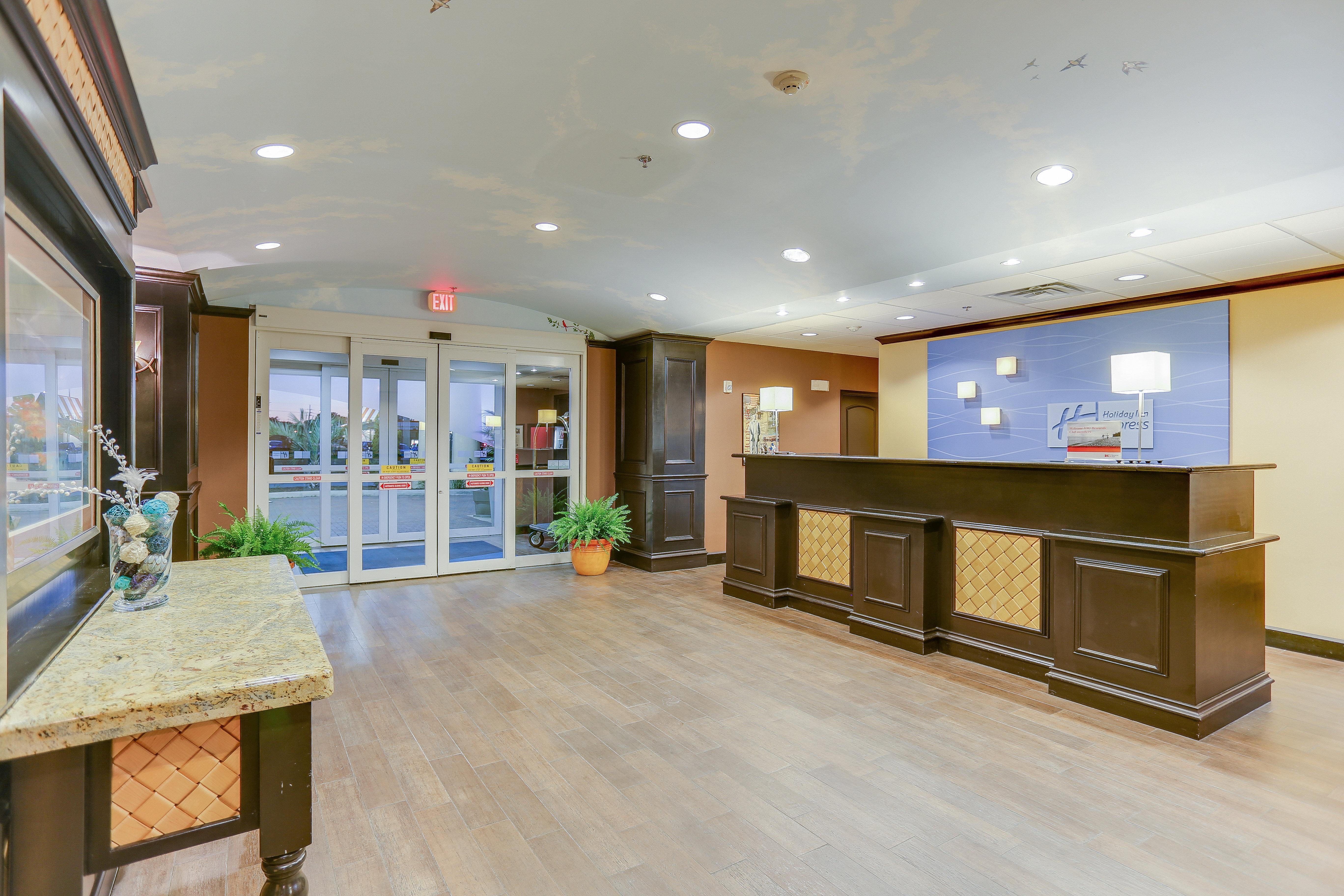 Holiday Inn Express Hotel & Suites Huntsville By Ihg Eksteriør bilde