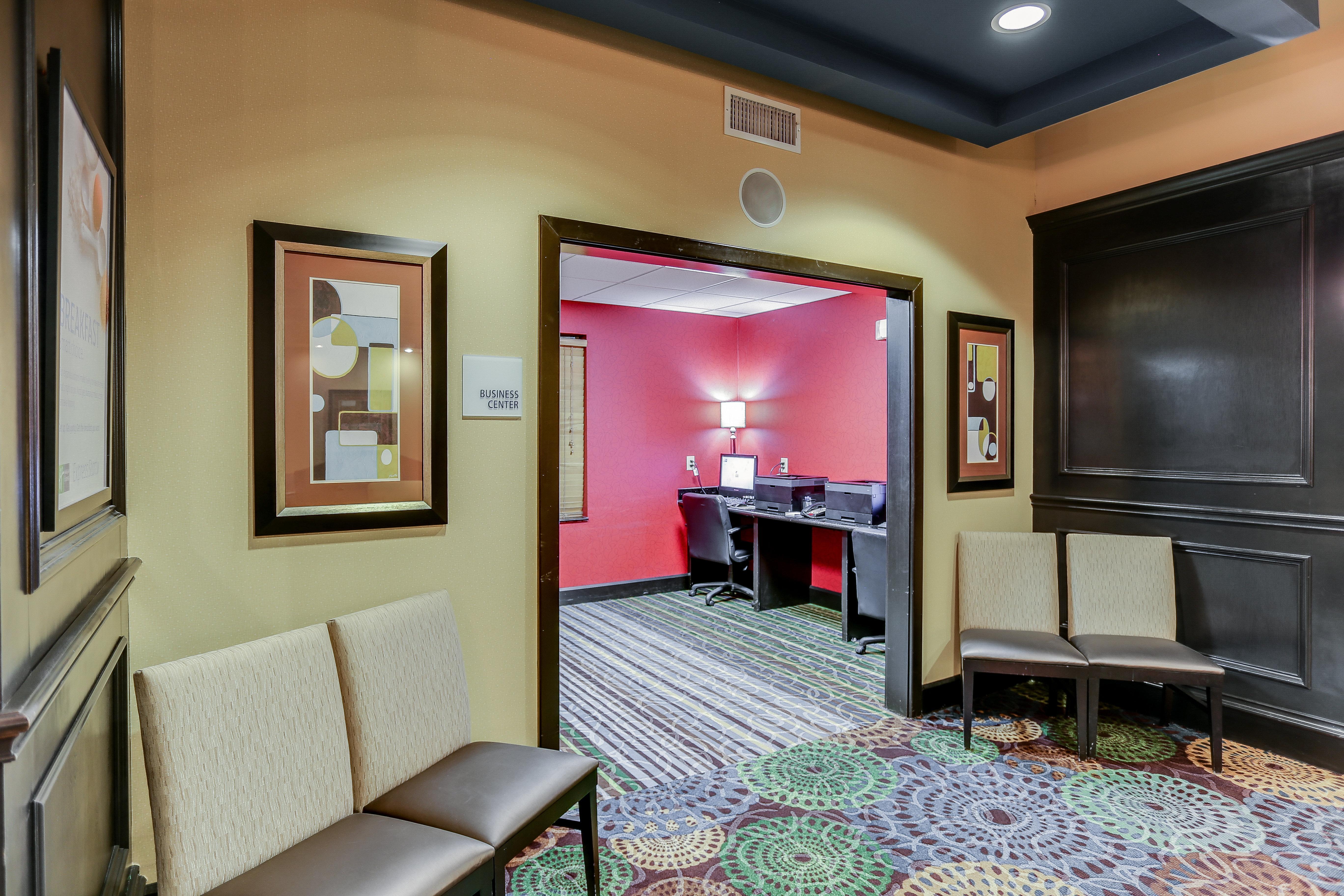 Holiday Inn Express Hotel & Suites Huntsville By Ihg Eksteriør bilde