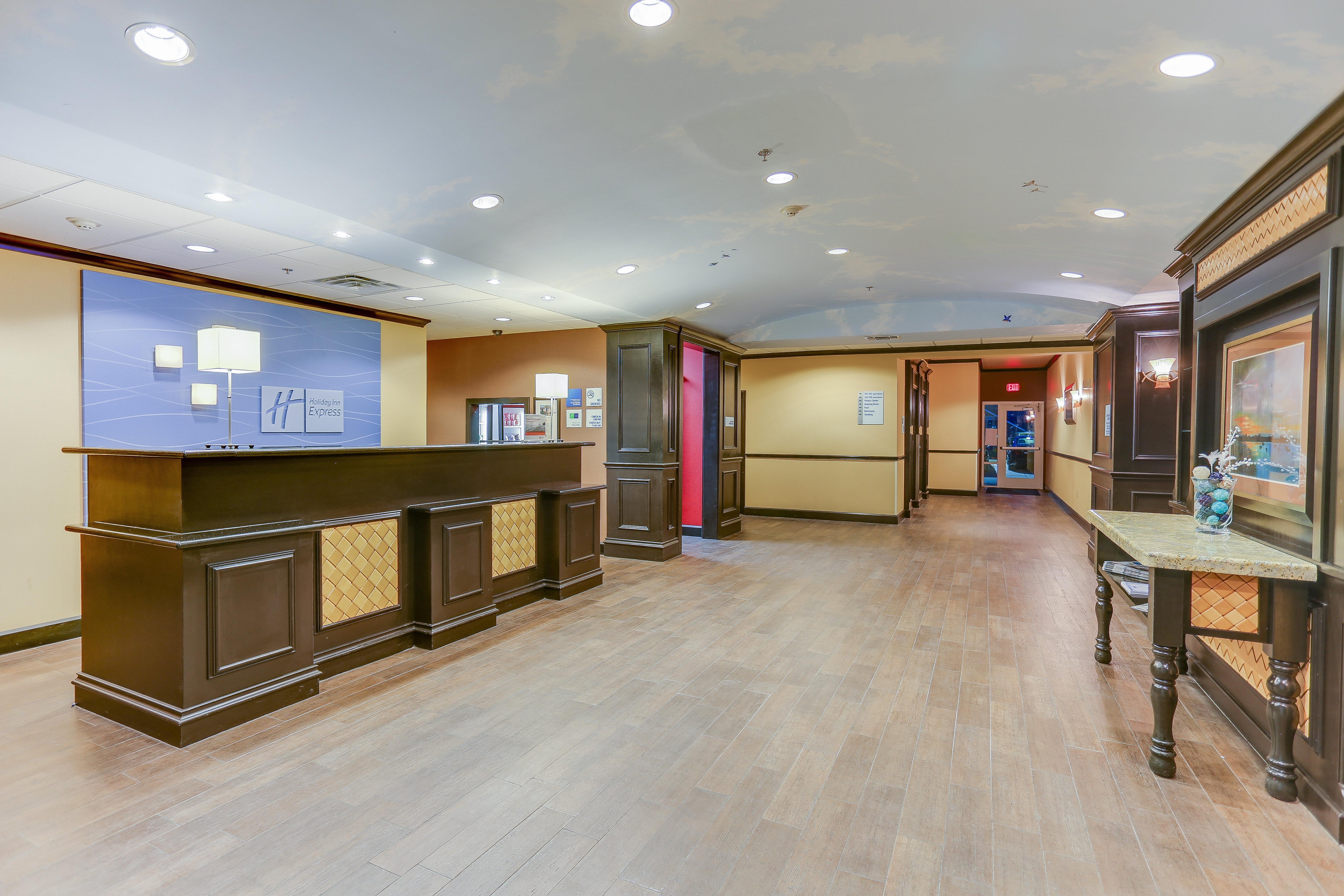 Holiday Inn Express Hotel & Suites Huntsville By Ihg Eksteriør bilde