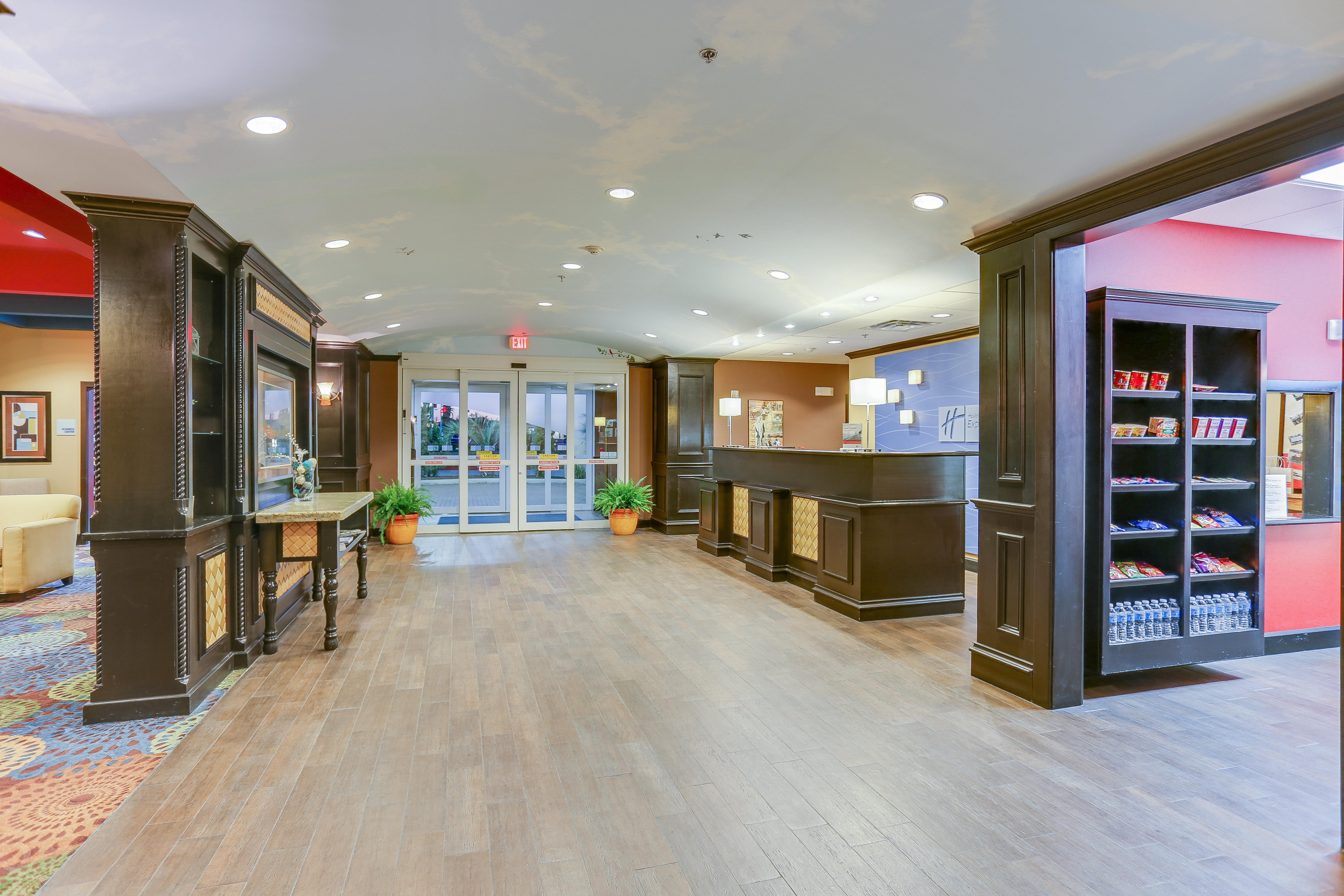Holiday Inn Express Hotel & Suites Huntsville By Ihg Eksteriør bilde