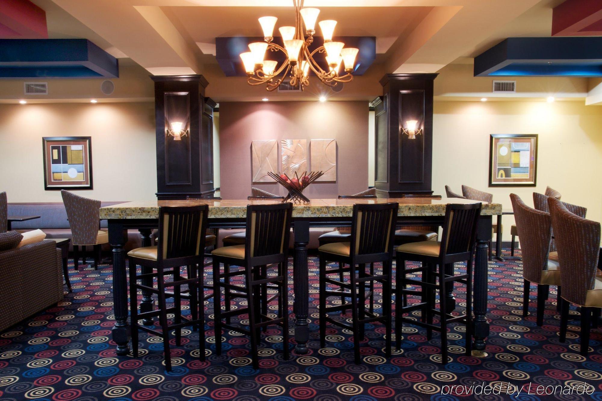 Holiday Inn Express Hotel & Suites Huntsville By Ihg Restaurant bilde