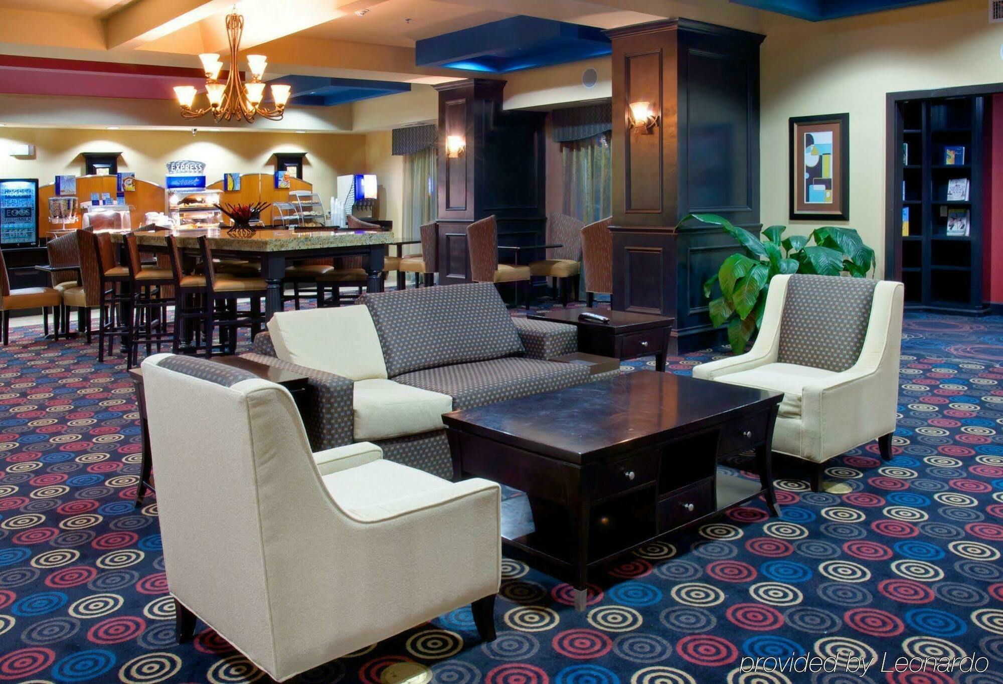 Holiday Inn Express Hotel & Suites Huntsville By Ihg Eksteriør bilde