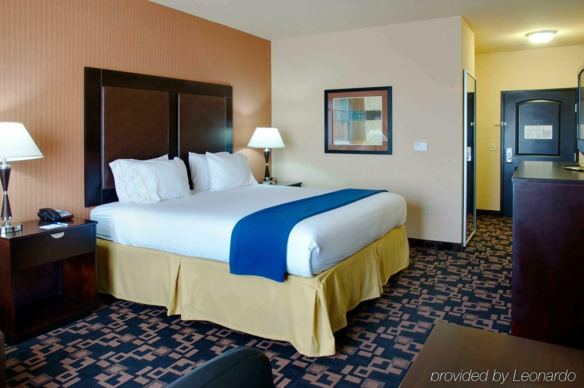 Holiday Inn Express Hotel & Suites Huntsville By Ihg Rom bilde